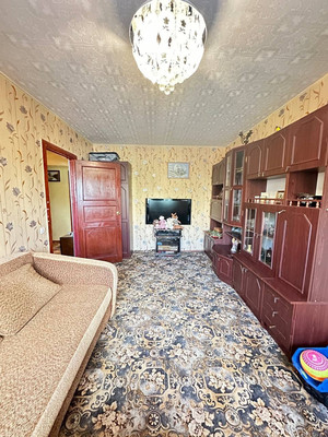 Продам трехкомнатную (3-комн.) квартиру, Левобережье мкр, 4, Яхрома г