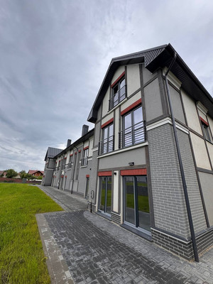 Продам таунхаус, Октябрьская ул, 10а, Пионерский г, 0 км от города