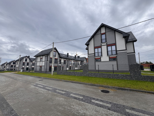 Продам таунхаус, Октябрьская ул, 10а, Пионерский г, 0 км от города