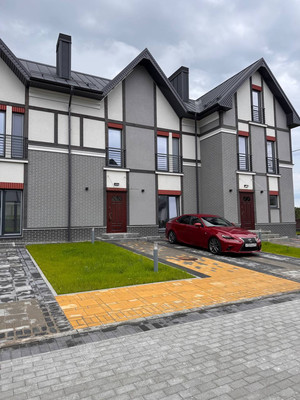 Продам таунхаус, Октябрьская ул, 10в, Пионерский г, 0 км от города