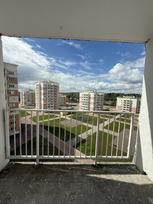 Продам двухкомнатную (2-комн.) квартиру, Вишневая ул, 10, Руза г