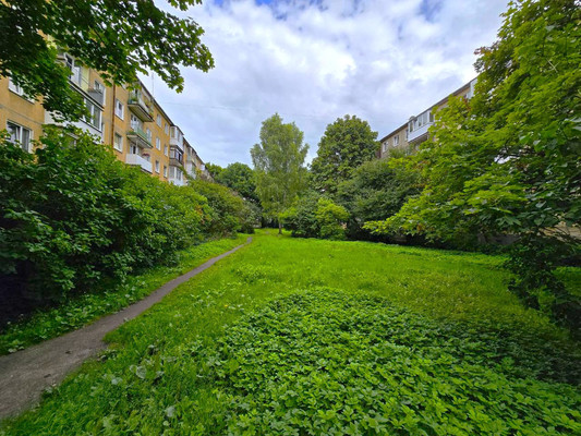 Продам двухкомнатную (2-комн.) квартиру, Генерала Соммера ул, 14, Калининград г
