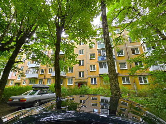 Продам двухкомнатную (2-комн.) квартиру, Генерала Соммера ул, 14, Калининград г