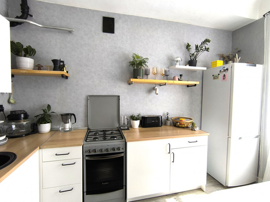 Продам трехкомнатную (3-комн.) квартиру, Революционный пр-кт, 52/39, Подольск г