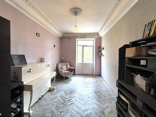 Продам трехкомнатную (3-комн.) квартиру, Революционный пр-кт, 52/39, Подольск г
