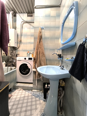 Продам трехкомнатную (3-комн.) квартиру, Революционный пр-кт, 52/39, Подольск г