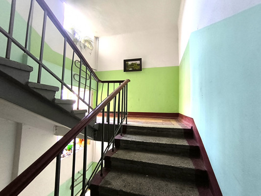 Продам трехкомнатную (3-комн.) квартиру, Революционный пр-кт, 52/39, Подольск г