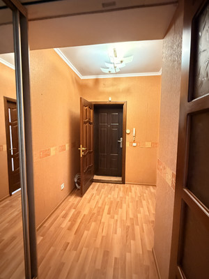 Продам трехкомнатную (3-комн.) квартиру, Великой Победы б-р, 11, Волгодонск г