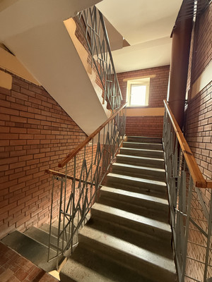 Продам трехкомнатную (3-комн.) квартиру, Великой Победы б-р, 11, Волгодонск г