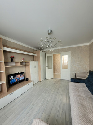 Продам двухкомнатную (2-комн.) квартиру, имени Гагарина Юрия Алексеевича ул, 4, Баксан г