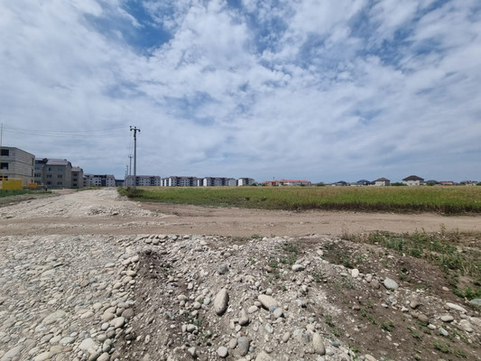 Продам участок 80 соток, ИЖС, 1-й Промпроезд ул, Чегем г, 0 км от города