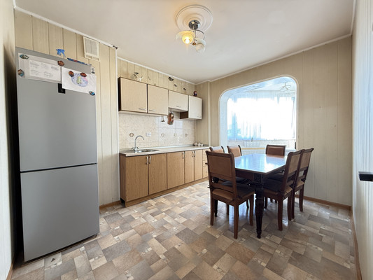 Продам трехкомнатную (3-комн.) квартиру, Московская ул, 4, Нальчик г