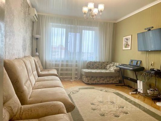 Продам трехкомнатную (3-комн.) квартиру, Майкопская ул, 2В, Родниковый п