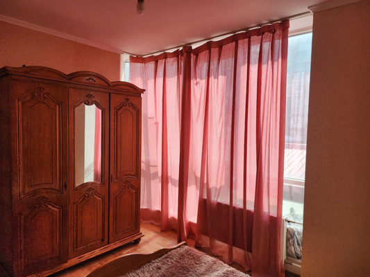 Продам однокомнатную (1-комн.) квартиру, им. Архитектора Ишунина ул, 6, Краснодар г
