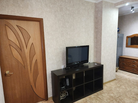 Продам однокомнатную (1-комн.) квартиру, им. Архитектора Ишунина ул, 6, Краснодар г