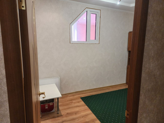 Продам однокомнатную (1-комн.) квартиру, им. Архитектора Ишунина ул, 6, Краснодар г