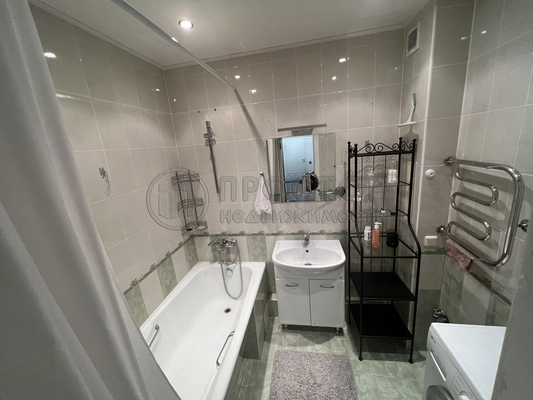 Продам трехкомнатную (3-комн.) квартиру, Лялин пер, 23-29с1, Москва г