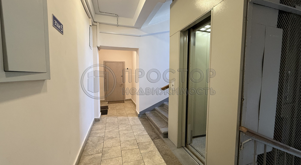 Продам трехкомнатную (3-комн.) квартиру, Лялин пер, 23-29с1, Москва г