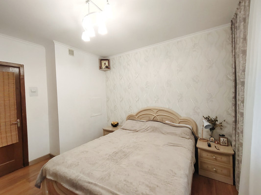 Продам трехкомнатную (3-комн.) квартиру, Мичурина ул, 27к3, Королев г