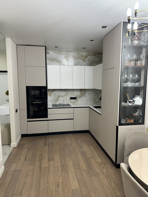 Продам трехкомнатную (3-комн.) квартиру, Северная ул, 5к2, Дубки с