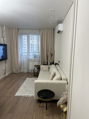 Продам трехкомнатную (3-комн.) квартиру, Северная ул, 5к2, Дубки с