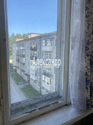 Продам однокомнатную (1-комн.) квартиру, Юбилейная ул, 1, Кузнечное гп