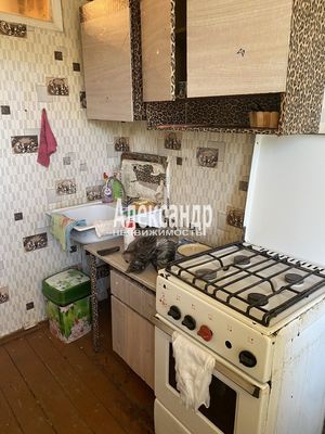 Продам однокомнатную (1-комн.) квартиру, Юбилейная ул, 1, Кузнечное гп