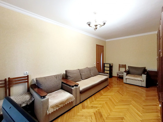 Продам однокомнатную (1-комн.) квартиру, Ингушская ул, 21, Нальчик г