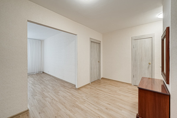 Продам трехкомнатную (3-комн.) квартиру, Астрахова пр-кт, 9, Мытищи г