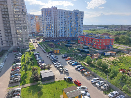 Продам трехкомнатную (3-комн.) квартиру, Астрахова пр-кт, 9, Мытищи г