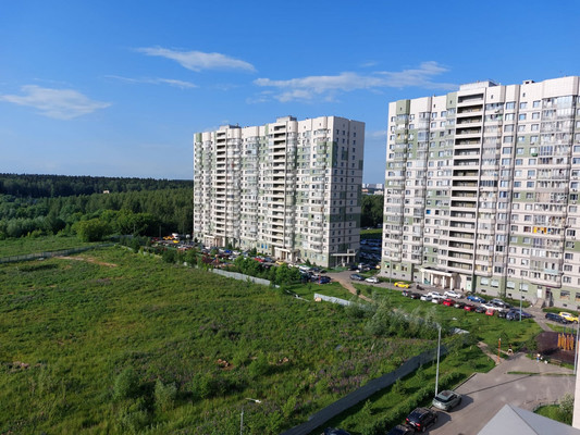 Продам трехкомнатную (3-комн.) квартиру, Астрахова пр-кт, 9, Мытищи г