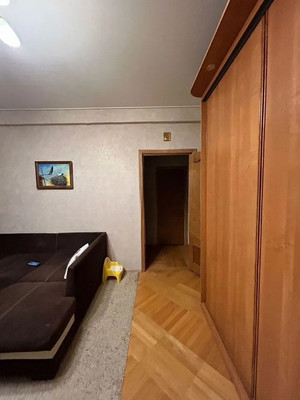 Продам двухкомнатную (2-комн.) квартиру, Заводская ул, 18, Видное г