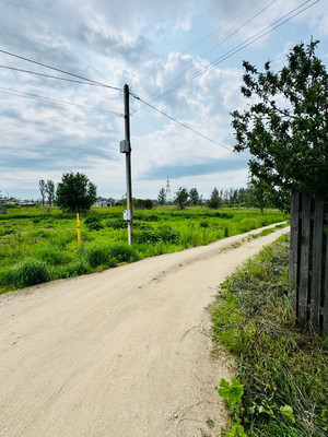 Продам участок 7 соток, ИЖС, Центральная ул, Большая Брембола с, 0 км от города