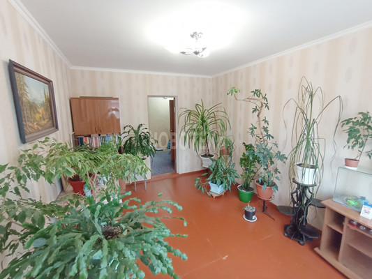 Продам многокомнатную квартиру, Пролетарская ул, 196, Апшеронск г