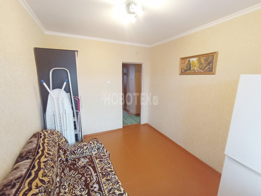 Продам многокомнатную квартиру, Пролетарская ул, 196, Апшеронск г