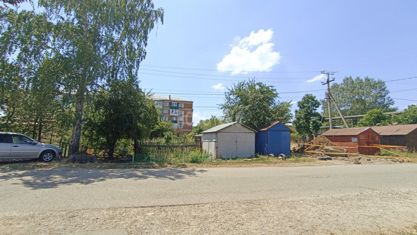 Продам многокомнатную квартиру, Пролетарская ул, 196, Апшеронск г