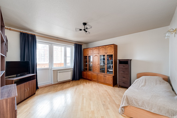 Продам двухкомнатную (2-комн.) квартиру, Советский пр-кт, 108, Немчиновка с
