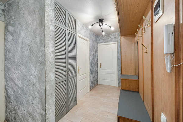 Продам двухкомнатную (2-комн.) квартиру, Советский пр-кт, 108, Немчиновка с
