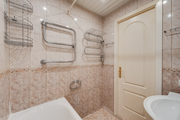 Продам двухкомнатную (2-комн.) квартиру, Советский пр-кт, 108, Немчиновка с
