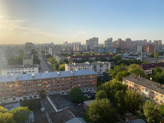 Продам трехкомнатную (3-комн.) квартиру, Красная ул, 145/1, Краснодар г