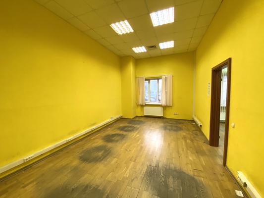 Продам коммерческое помещение 240 м2, Берёзовой Рощи проезд, 10, Москва г