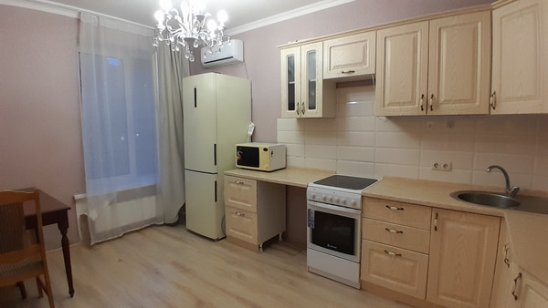 Сдам однокомнатную (1-комн.) квартиру, Донецкая ул, 30к1, Москва г