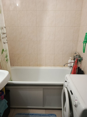 Продам двухкомнатную (2-комн.) квартиру, Новое ш, 10к2, Дрожжино рп