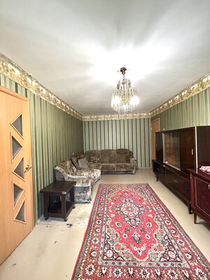 Продам трехкомнатную (3-комн.) квартиру, Свободы ул, 38А, Киров г