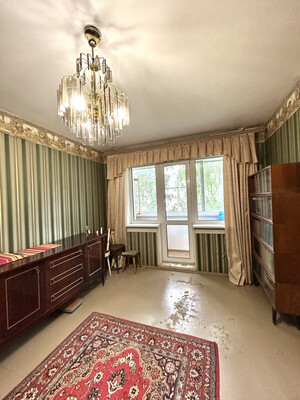 Продам трехкомнатную (3-комн.) квартиру, Свободы ул, 38А, Киров г