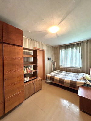 Продам трехкомнатную (3-комн.) квартиру, Свободы ул, 38А, Киров г
