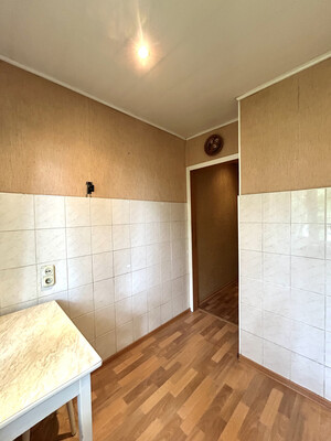 Продам трехкомнатную (3-комн.) квартиру, Свободы ул, 38А, Киров г
