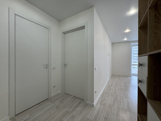 Продам однокомнатную (1-комн.) квартиру, Ленина ул, 145к1, Киров г