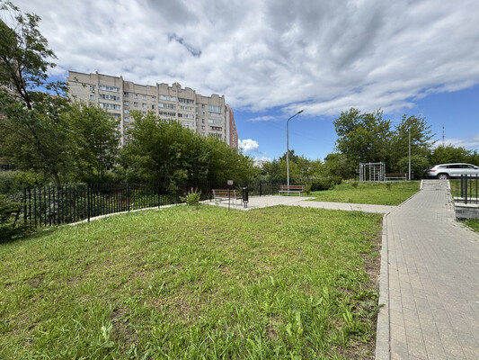 Продам однокомнатную (1-комн.) квартиру, Ленина ул, 145к1, Киров г