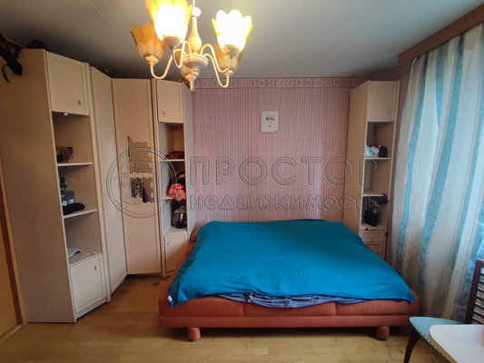 Продам трехкомнатную (3-комн.) квартиру, Ярославское ш, 2к2, Москва г